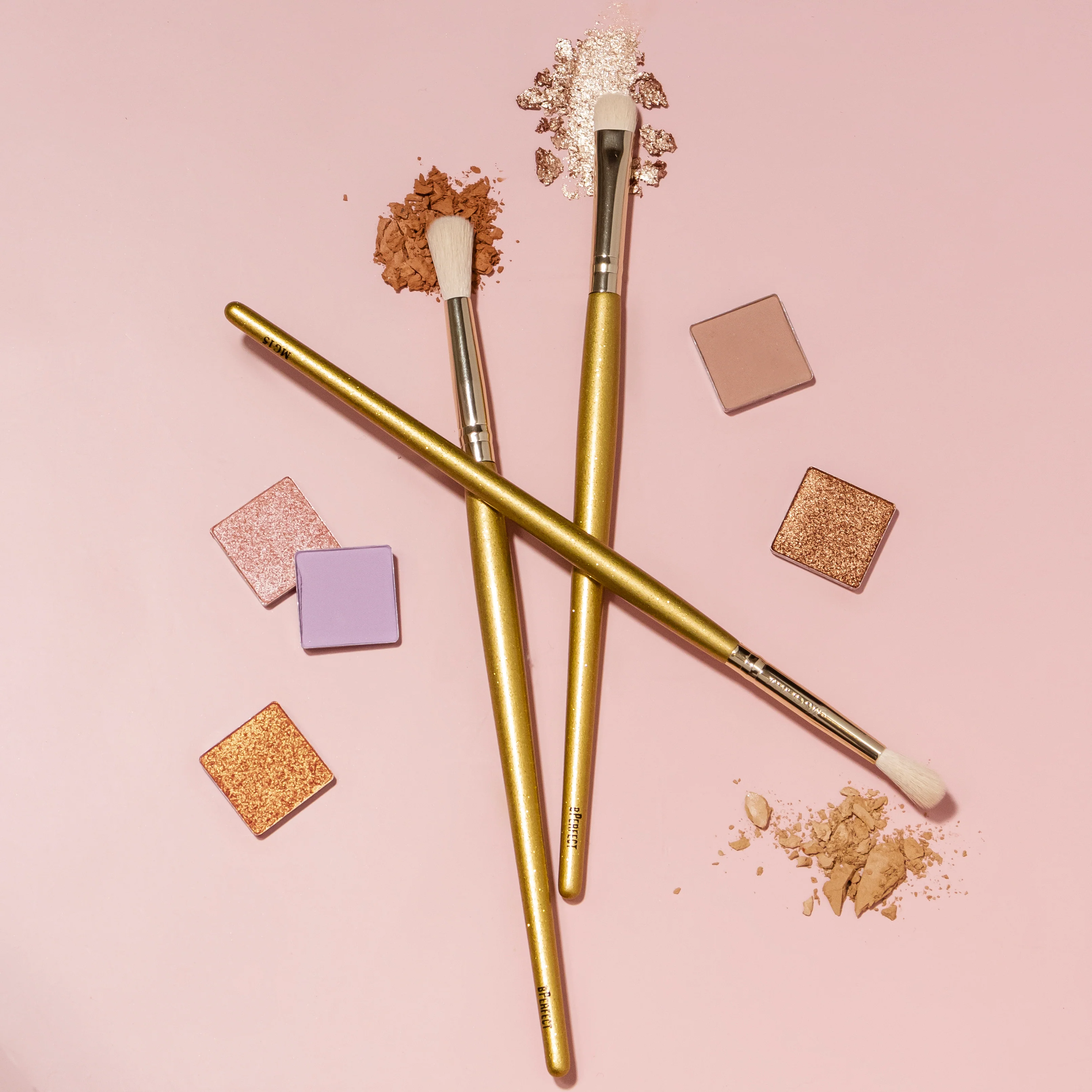 Mrs Glam - MG14 - Eyeshadow Blending Brush - Image 3